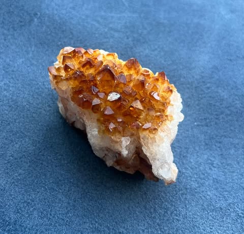 Raw Citrine-Lg