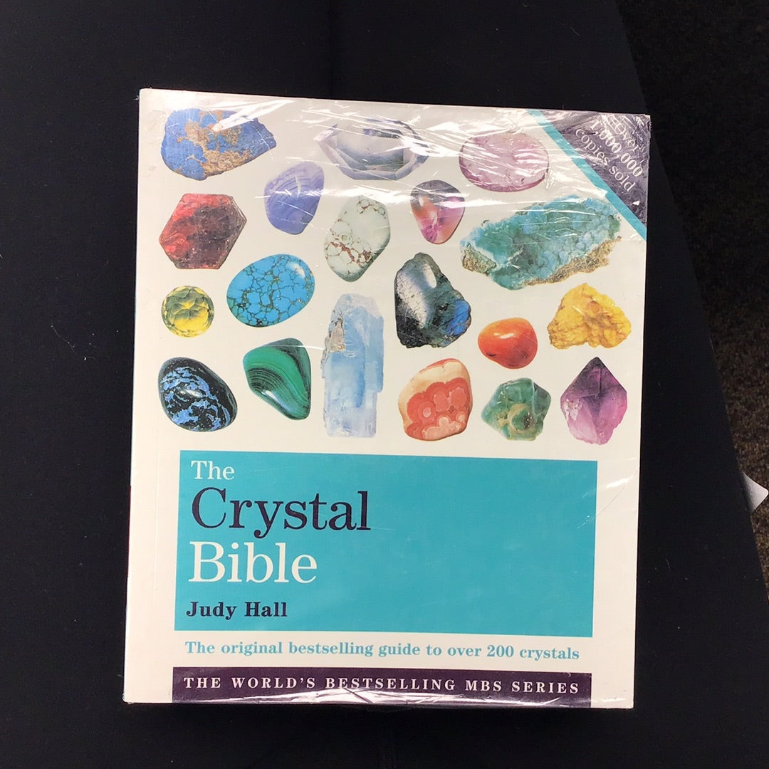 The Crystal Bible (Book Series: Judy Hall)