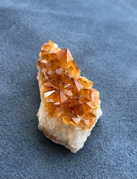 Raw Citrine-Lg